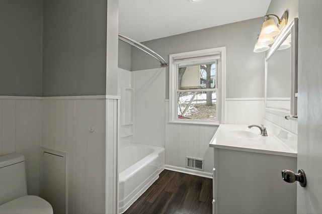 3001 Utah Avenue N, Crystal, MN 55427