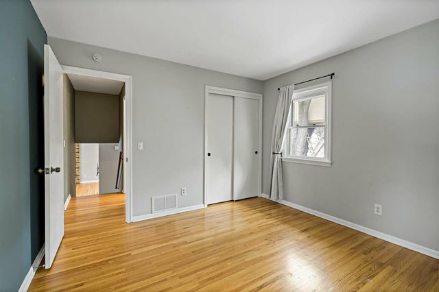 3001 Utah Avenue N, Crystal, MN 55427