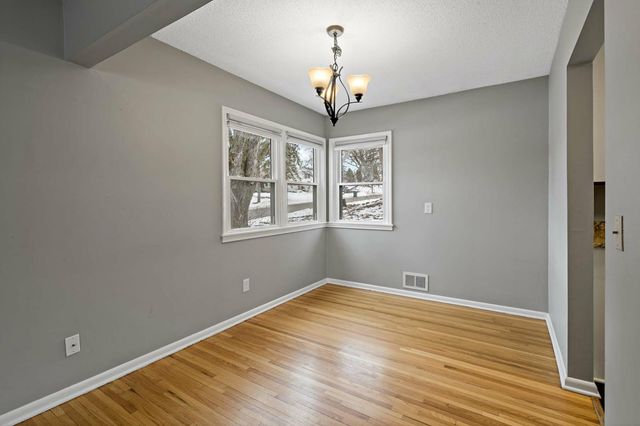 3001 Utah Avenue N, Crystal, MN 55427