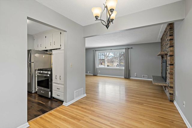 3001 Utah Avenue N, Crystal, MN 55427