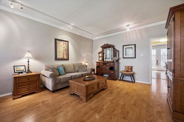 3822 Lake Street, Houston, TX 77098