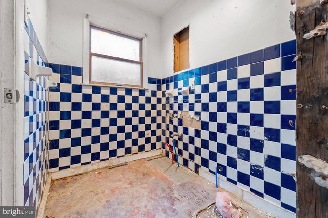 277 HOLEMAN ST, Mount Holly, NJ 08060