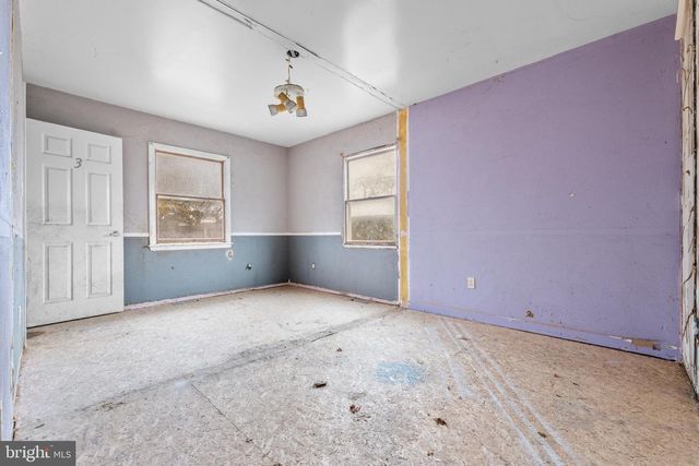 277 HOLEMAN ST, Mount Holly, NJ 08060