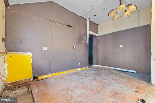 277 HOLEMAN ST, Mount Holly, NJ 08060