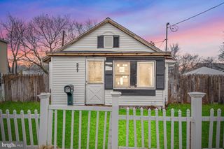 277 HOLEMAN ST, Mount Holly, NJ 08060