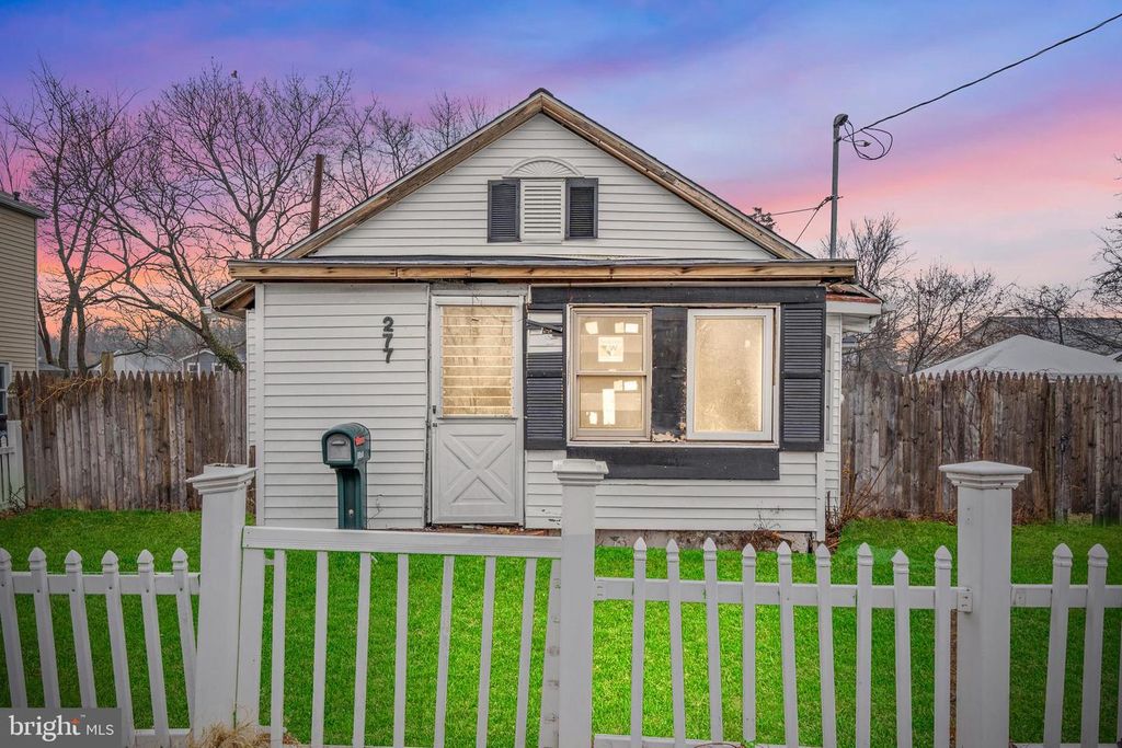 277 HOLEMAN ST, Mount Holly, NJ 08060