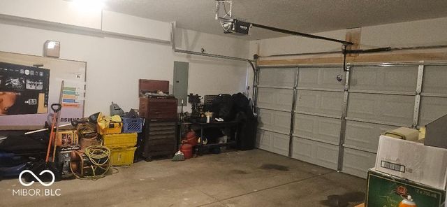 1090 Tomahawk Place, Martinsville, IN 46151