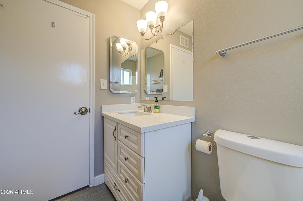 4215 W HATCHER Road, Phoenix, AZ 85051 — photo 5