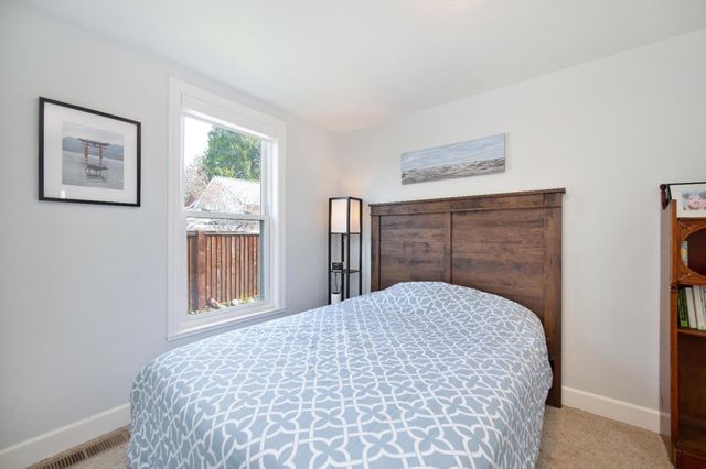 319 Pleasant St, Grass Valley, CA 95945