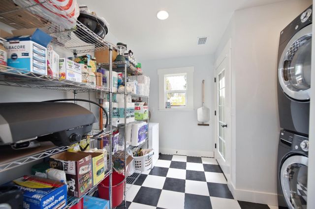 319 Pleasant St, Grass Valley, CA 95945