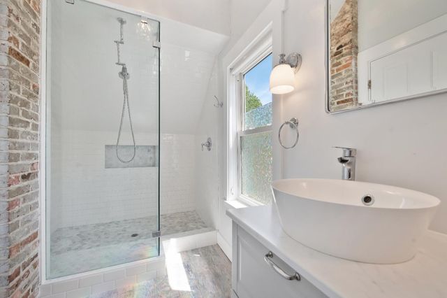 319 Pleasant St, Grass Valley, CA 95945