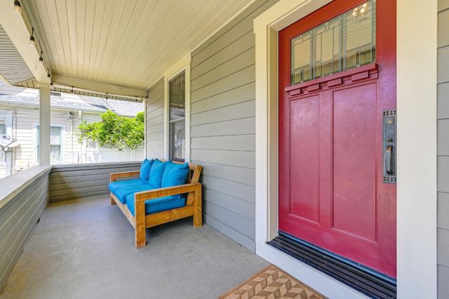 319 Pleasant St, Grass Valley, CA 95945