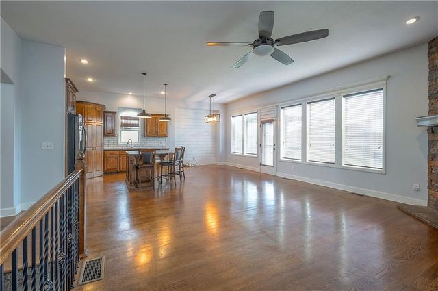 21033 Cooper Street, Spring Hill, KS 66083