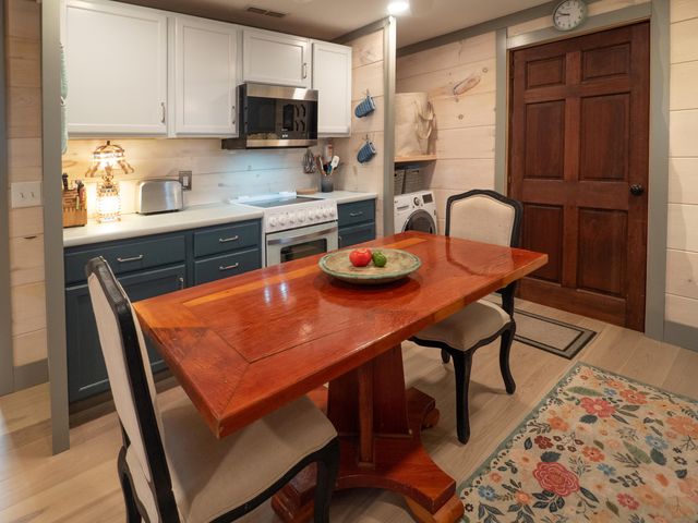 127 S Cool Street, Mentone, AL 35984