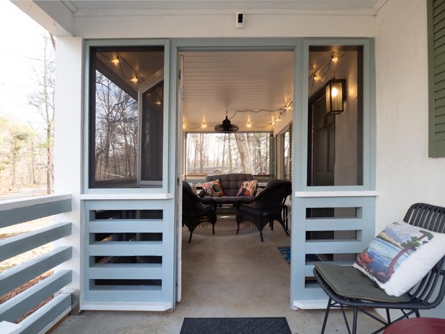 127 S Cool Street, Mentone, AL 35984