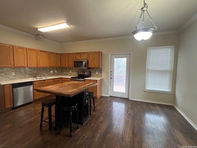 129 Red Hawk Rdg, San Antonio, TX 78258