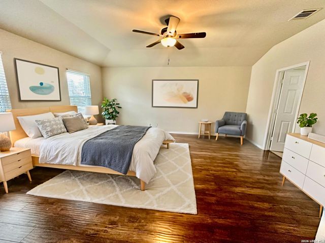 129 Red Hawk Rdg, San Antonio, TX 78258