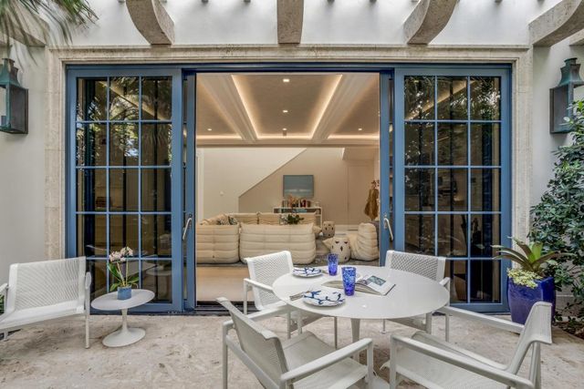 456 S Ocean Boulevard 1, Palm Beach, FL 33480