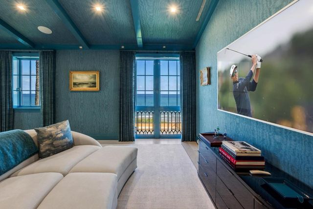 456 S Ocean Boulevard 1, Palm Beach, FL 33480