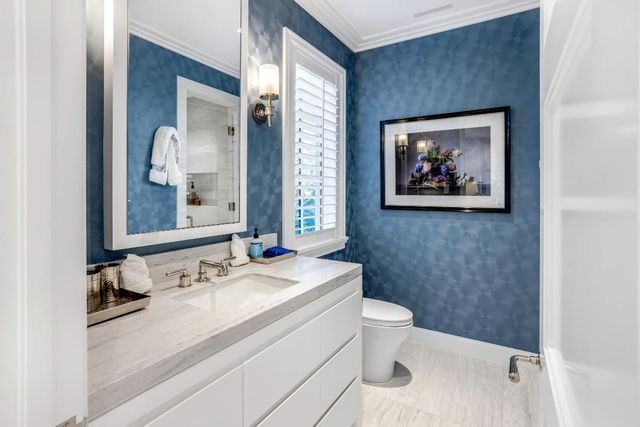 456 S Ocean Boulevard 1, Palm Beach, FL 33480