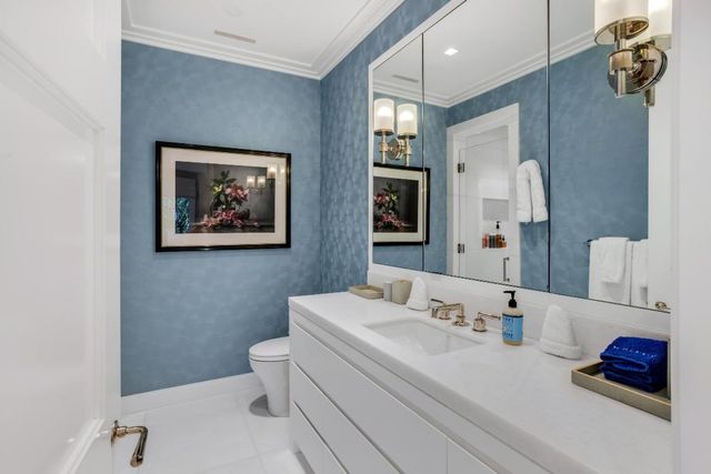 456 S Ocean Boulevard 1, Palm Beach, FL 33480