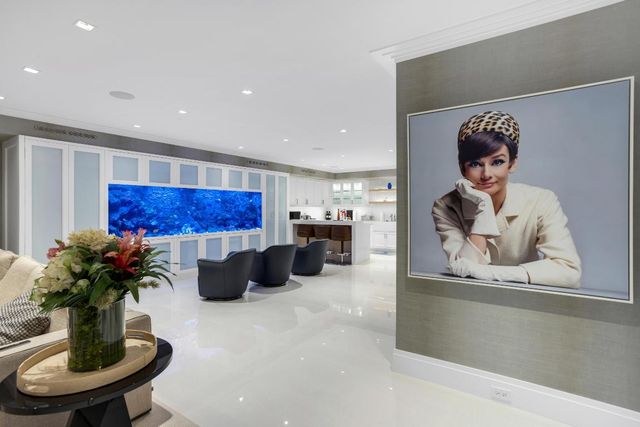 456 S Ocean Boulevard 1, Palm Beach, FL 33480