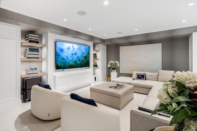 456 S Ocean Boulevard 1, Palm Beach, FL 33480