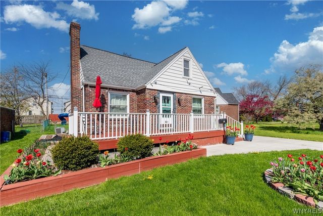 92 Mapleview Road, Cheektowaga, NY 14225