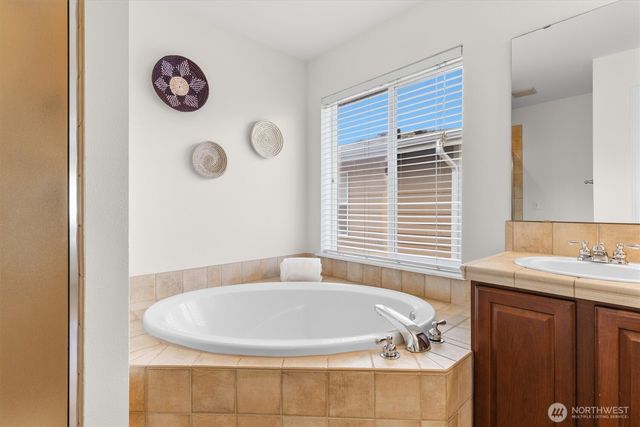 24109 SE 22nd Street, Sammamish, WA 98075