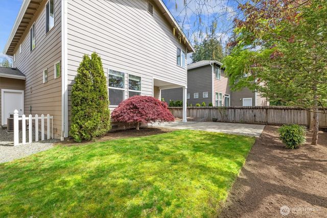 24109 SE 22nd Street, Sammamish, WA 98075