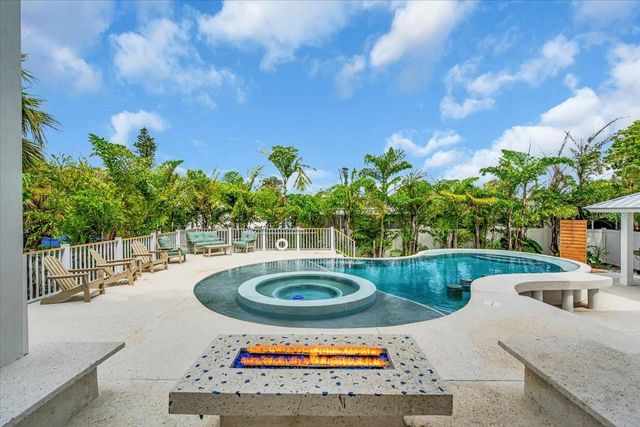 149 MCKINLEY DRIVE, Sarasota, FL 34236