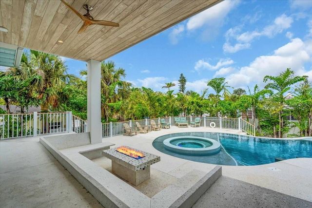 149 MCKINLEY DRIVE, Sarasota, FL 34236