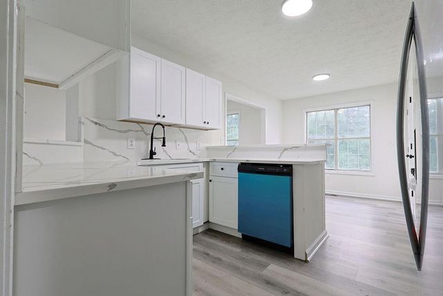 2774 Old Barn Trail, Powder Springs, GA 30127