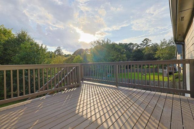 2774 Old Barn Trail, Powder Springs, GA 30127