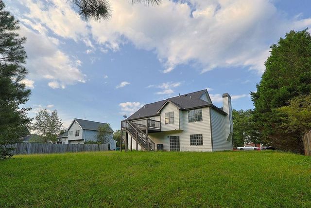 2774 Old Barn Trail, Powder Springs, GA 30127