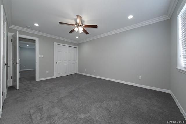 80 Westwood Drive 205, Westbury, NY 11590