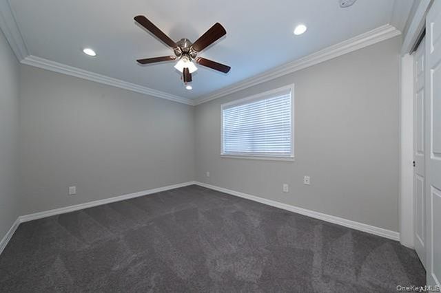 80 Westwood Drive 205, Westbury, NY 11590