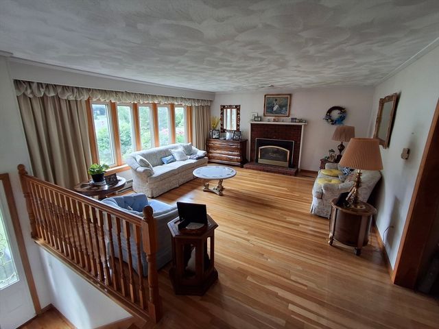 117 Partridge Road, Billerica, MA 01821
