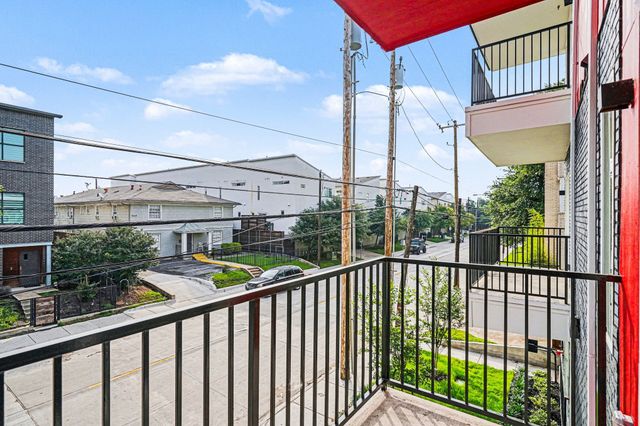 2217 N Fitzhugh Avenue 203, Dallas, TX 75204