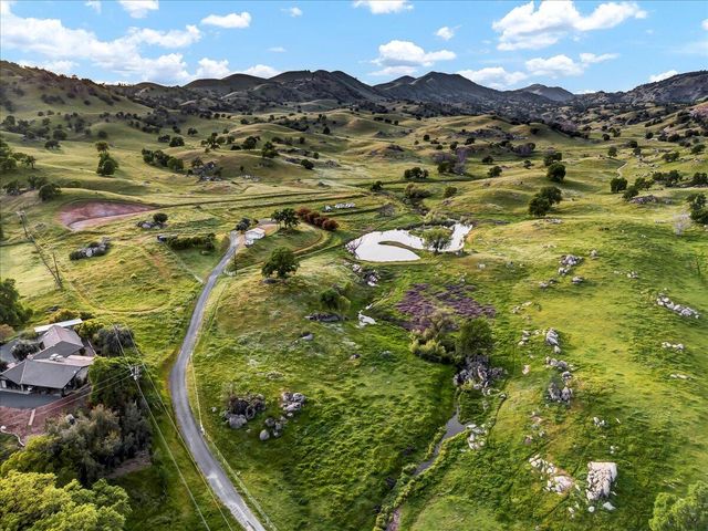 19799 Campbell Creek Drive, Springville, CA 93265