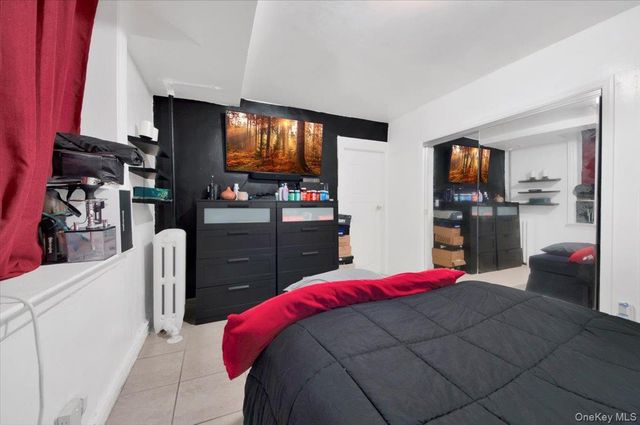 1972 Lafontaine Ave 1972, Bronx, NY 10457