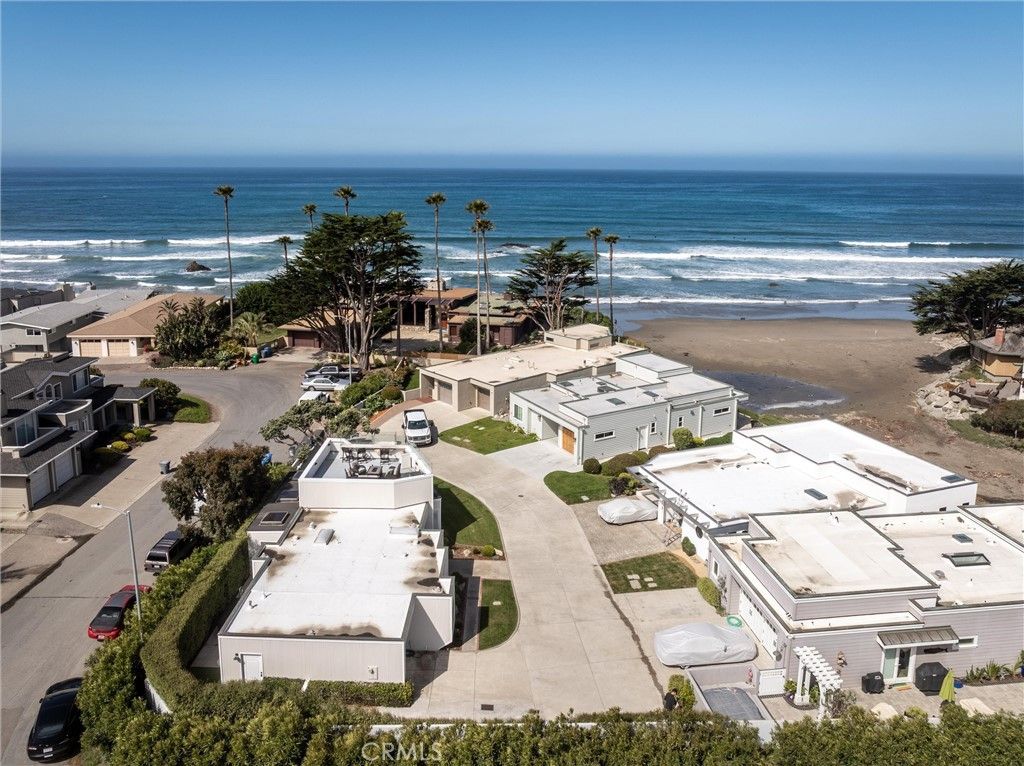 Image 5 of property listing at 3080 Studio Drive, Cayucos, CA 93430