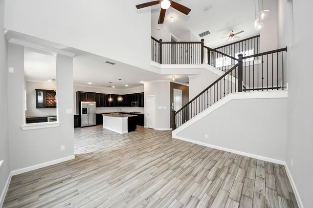 8913 Aventino Way, Houston, TX 77080