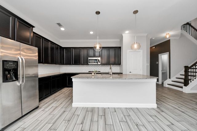 8913 Aventino Way, Houston, TX 77080