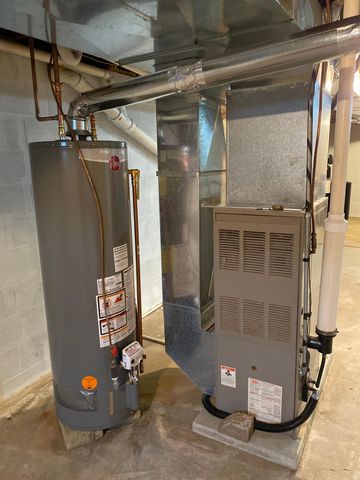 220 S 2nd Street, Bird Island, MN 55310