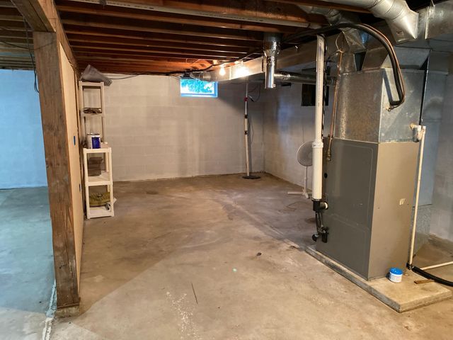 220 S 2nd Street, Bird Island, MN 55310