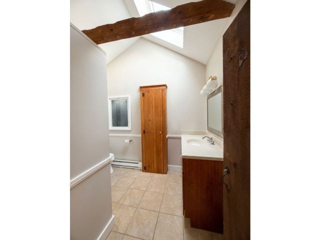 215A Sohier St, Cohasset, MA 02025