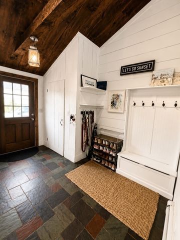 215A Sohier St, Cohasset, MA 02025