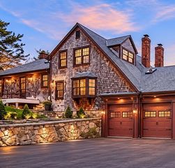 215A Sohier St, Cohasset, MA 02025