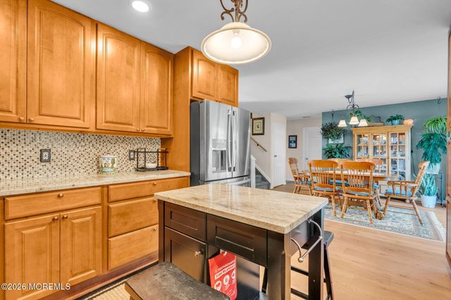 23 Dolphin Way, Waretown, NJ 08758